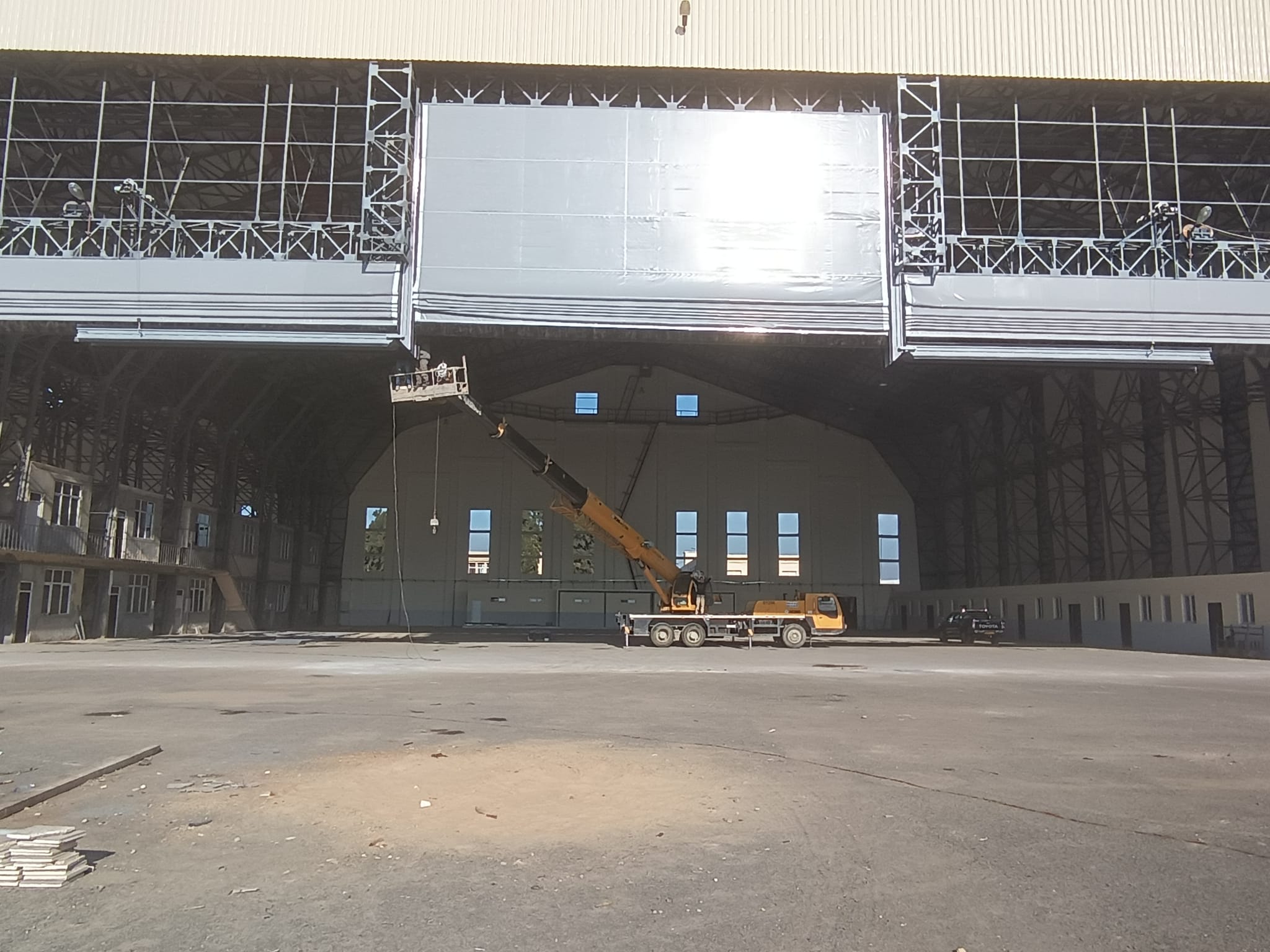 Aircraft hangar doors project 7