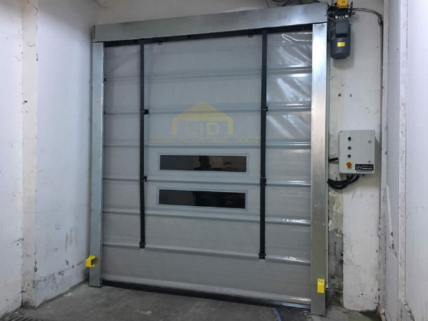 High speed folding doors project 3