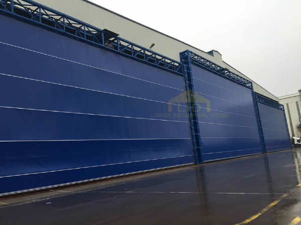Hangar doors project 5