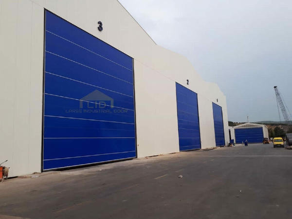 Hangar doors project 6
