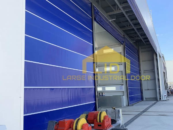 Hangar doors project 10
