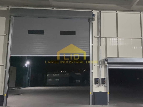 High speed PVC insulated spiral fabric door